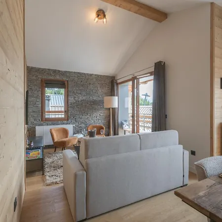 Chez Emma, Du Cachet, Dans Le Vieil Alpe Alpe d'Huez